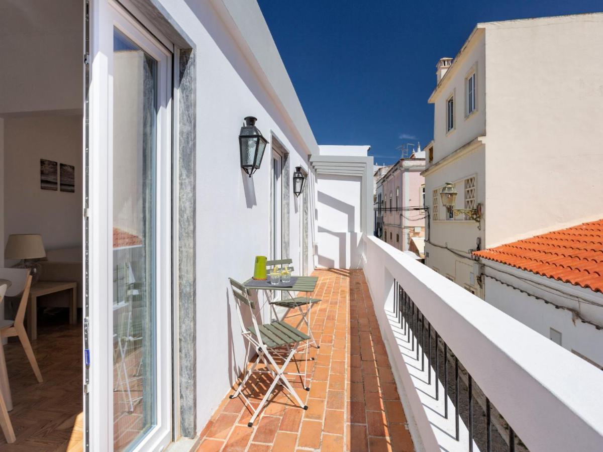 Dona Meia By Interhome * Lagos